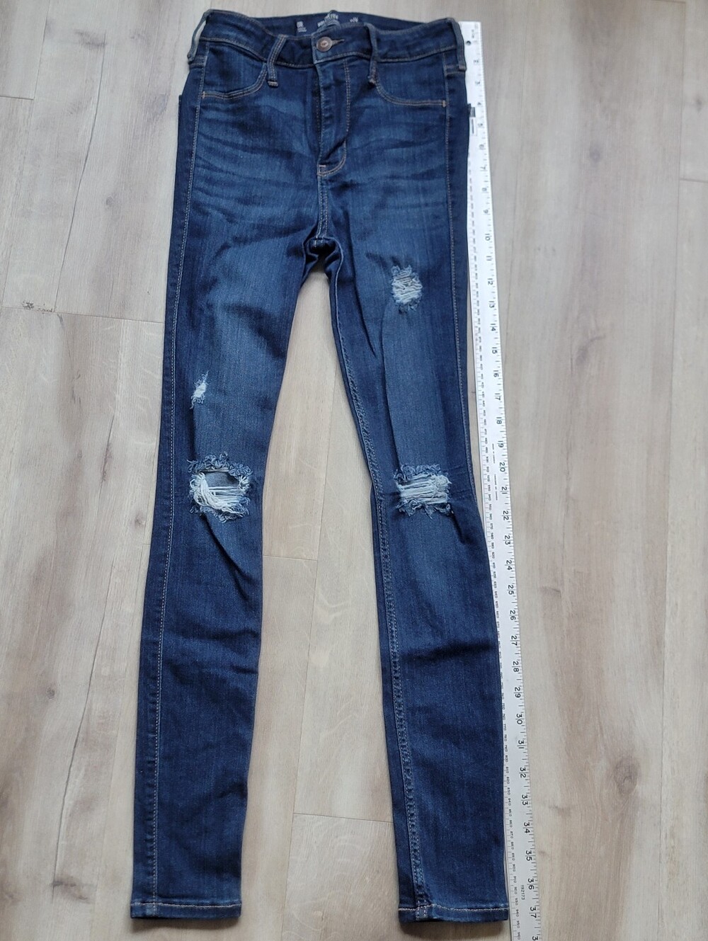 Slim Fit Hollister Dark Blue Ripped Women’s Jeans